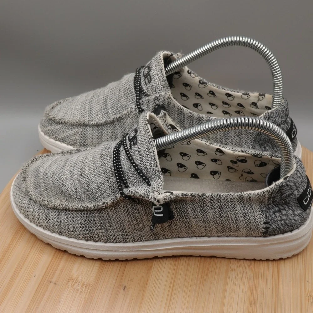 Hey Dude Shoes Womens 7 Wendy Stretch Yin Yang Grey Knit Slip On Loafers Flaw